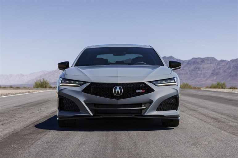 【去りゆく4ドアセダン…】アキュラ「TLX」が30年の歴史に幕。後継はインテグラ？ 今後はSUV路線強化へ