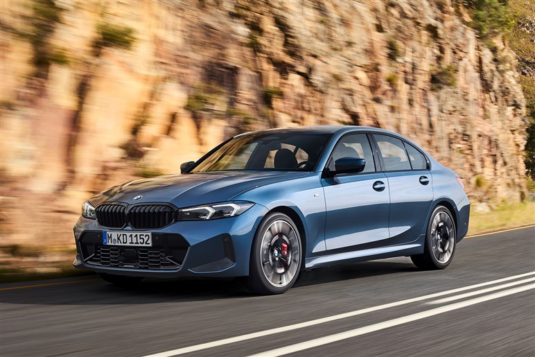 BMW「3シリーズ」がマイチェン。大幅進化したのは航続距離アップ＆豪華装備になった330e