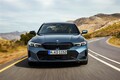BMW「3シリーズ」がマイチェン。大幅進化したのは航続距離アップ＆豪華装備になった330e