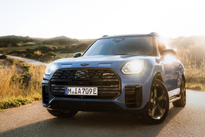 MINI カントリーマンに200台の限定モデルを設定　ディーゼルモデルにJCWトリムMを特別装備