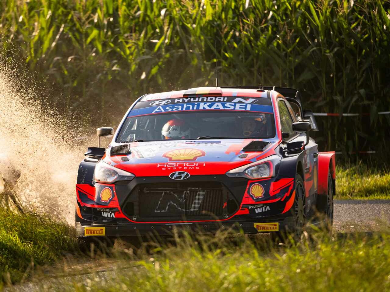 2021年WRC第8戦、トヨタはダストの浮く路面に苦戦。ヒュンダイのヌーヴィルが母国優勝【イープル・ラリー・ベルギー】