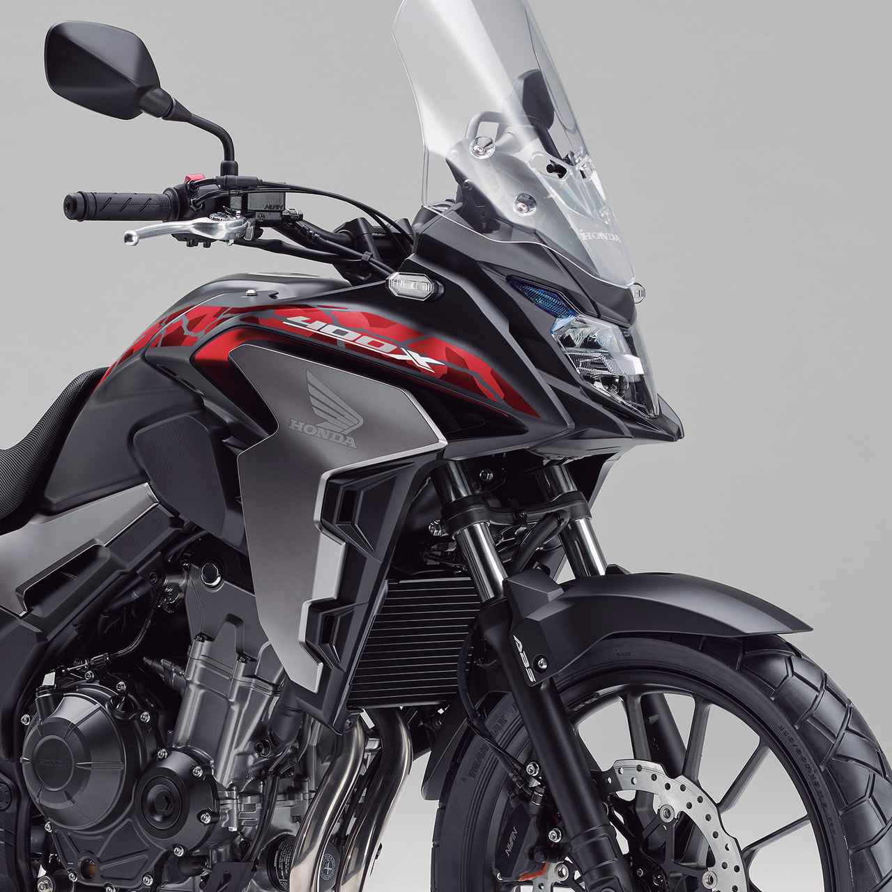 ホンダ 400x 1分で読める 現行バイク特徴紹介 Webオートバイ 自動車情報サイト 新車 中古車 Carview