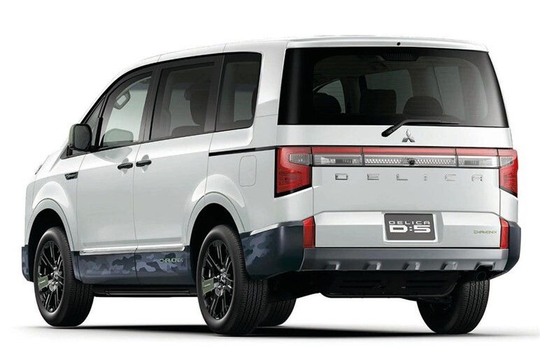 【実際どうなの？】「デリカD:5」購入者のリアル評価は二律背反？ “唯一無二のミニバン”と絶賛の一方で後悔するケースも