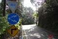 「山間部」の運転は注意！ 実は「あなたの運転」間違いかも!? 実際「安全な運転」はどうすればいいのか