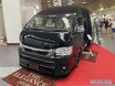 車内は高級感あふれるVIPルームのよう！　トヨタ ハイエースがベースのキャンパー