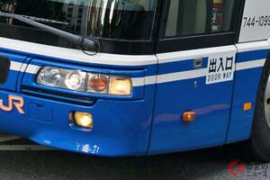 三菱の超ド迫力「2階建て“キング”」が引退へ！ 新車7200万円超え「国内最大級・3軸ボディ」×420馬力“直6”搭載！ マニア大興奮の「エアロキング」 JR東海バスで26日卒業