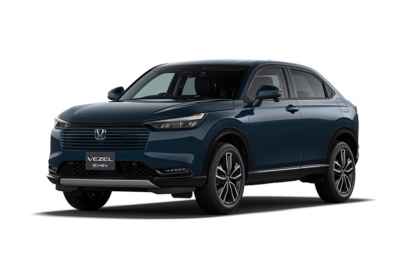 【どちらを選ぶか】ホンダの人気SUV「ヴェゼル」の“プレイ”と“ハント”2つのパッケージを徹底解説。あなたは都会派？アウトドア派？