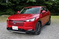 【どちらを選ぶか】ホンダの人気SUV「ヴェゼル」の“プレイ”と“ハント”2つのパッケージを徹底解説。あなたは都会派？アウトドア派？