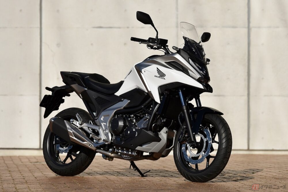 さらにアクティブな毎日へ ホンダが大型スポーツモデル Nc750x Nc750x デュアルクラッチ トランスミッション をフルモデルチェンジ バイクのニュース 自動車情報サイト 新車 中古車 Carview