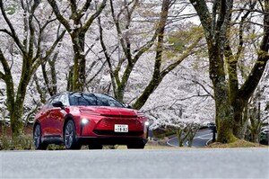【こんなのクラウンじゃない？】4モデルが出揃い70周年を迎えた16代目「クラウン」の本当の狙い