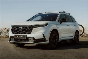 【水素じゃなくこっちでしょ】「CR-V」30周年記念車が欧州公開…PHEVベースのオシャレ系車中泊仕様