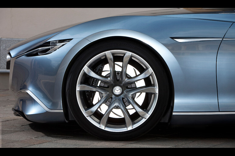 マツダ・デザインの秘密 SHINARIが見せた未来