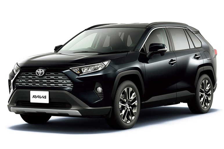 世界で一番売れるSUV「RAV4」が2024年に新型発表！ 来年発売でほぼキープコンセプト