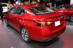 北米日産の売れっ子三男坊「ヴァーサ」もVモーショングリルを装いニッサン顔に