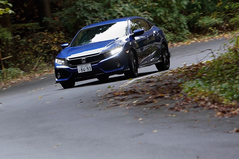マニアも注目した“素”の新型シビック。圧倒的なシャシー性能とさらに望みたいこと