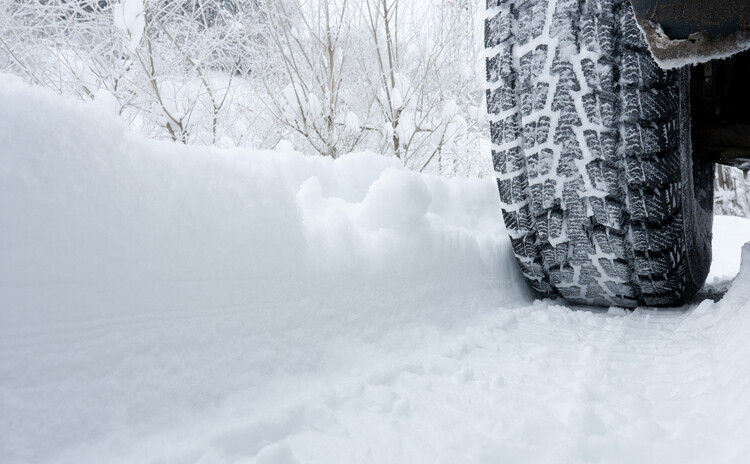 【おすすめはどれ？】スタッドレスタイヤの人気おすすめ5選