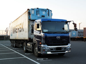 スタートは14年落ちのボロヘッド!! 【海コン運ちゃんの歴代トラクタ乗務変遷記】