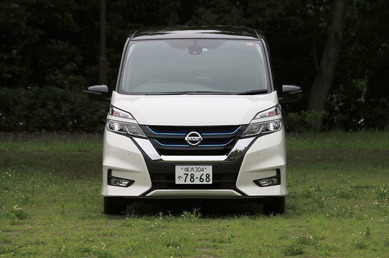 日産セレナe Powerはミニバンながら運転も楽しめるドライバーズカー 値引き交渉の健闘を祈る Carview 自動車情報サイト 新車 中古車 Carview