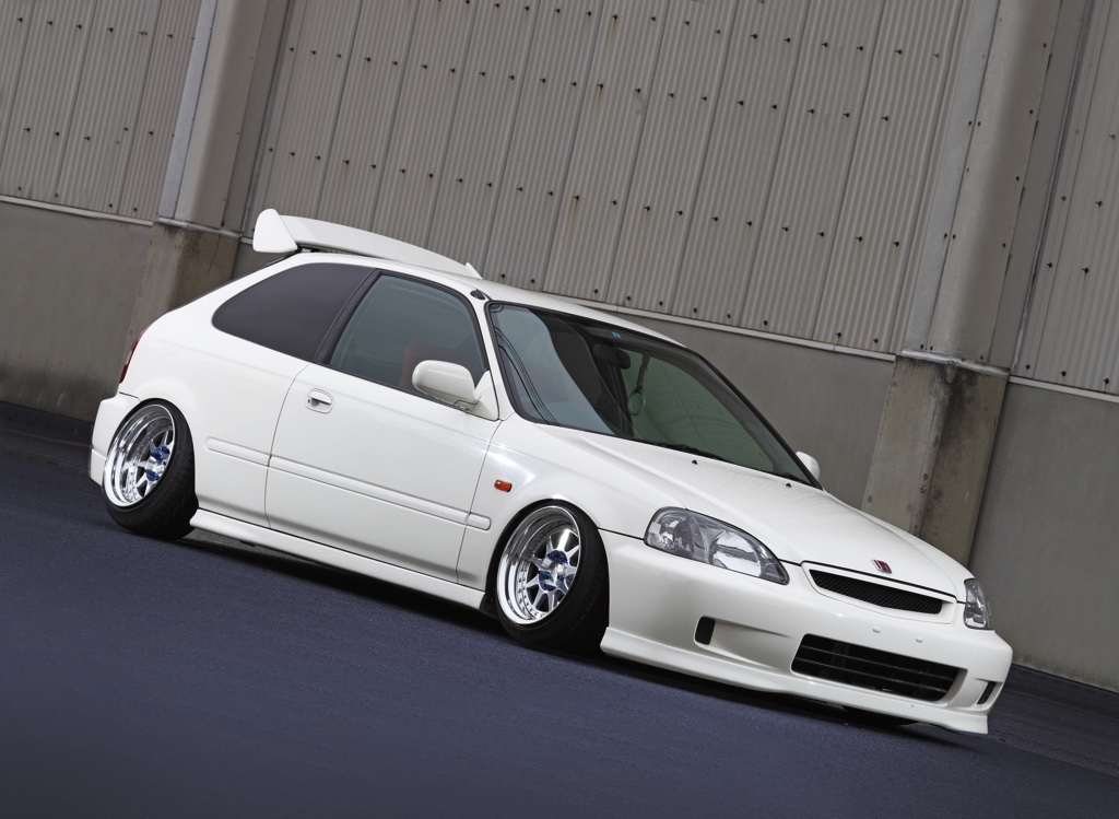 美しきek9シビックのスタンス仕様 オーナーのセンスが光る極低フォルム Web Option 自動車情報サイト 新車 中古車 Carview
