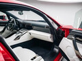 【このLFAなんぼ？】今や伝説　唯一無二の日本製スーパーカー　500台限定＆走行距離3,200kmのほぼ新車のレクサスLFAの値段は？