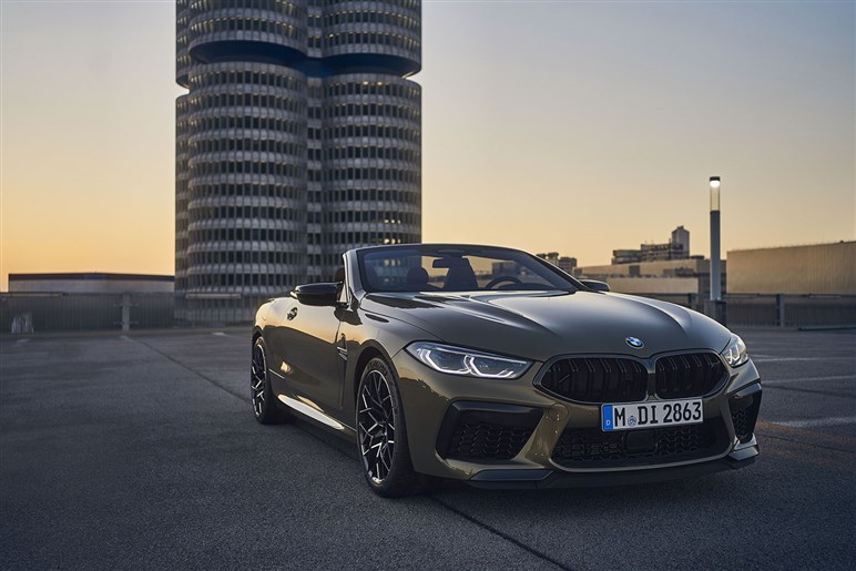 BMWが“謎のコンセプトカー”を予告。7000万円超「スカイトップ」の追加仕様か…「ヴィラ・デステ」で公開へ