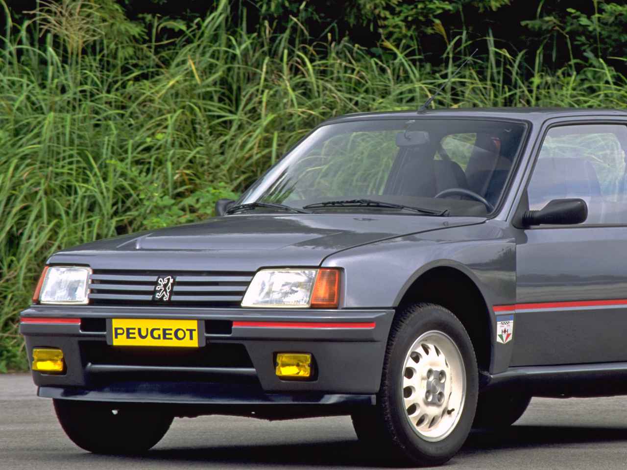 スーパーカー年代記 036 プジョー 5ターボ16はグループb最強のスーパーwrcマシン Webモーターマガジン 自動車情報サイト 新車 中古車 Carview