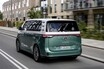 【アルファード超えの存在感】VWの新型ミニバン「ID.バズ」が日本予約開始。圧倒的センスで日本の風景を書き換えるか？