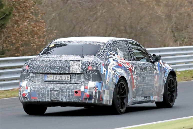 【衝撃】BMW新型「M3」もBEVに。4モーター710PSの過激モデルへ進化…エンジン版はどうなる？