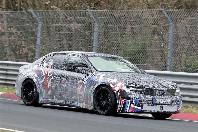 【衝撃】BMW新型「M3」もBEVに。4モーター710PSの過激モデルへ進化…エンジン版はどうなる？