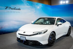 秋発売の新型「プレリュード」は内装にも様々な賛否が渦巻く。「もっと個性を」「スケベレバー…」の真意とは？