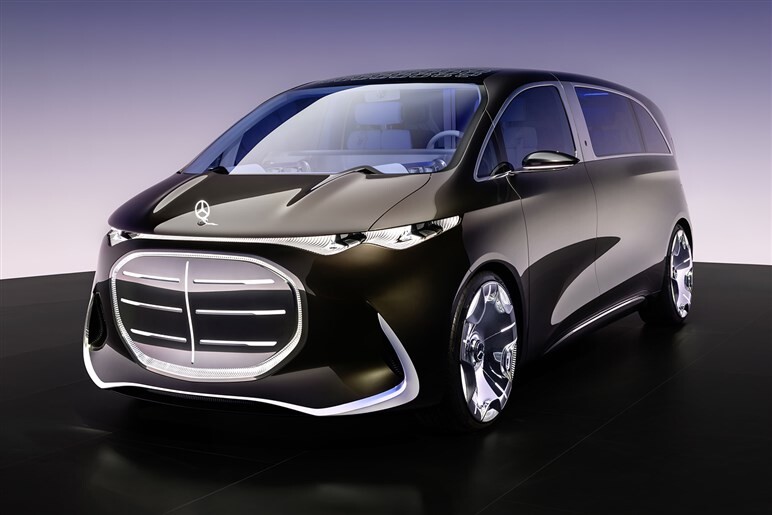 メルセデスが発表した次世代バンの派手な“生き物系”キャラにネットで驚きの声。打倒アルファードなるか？