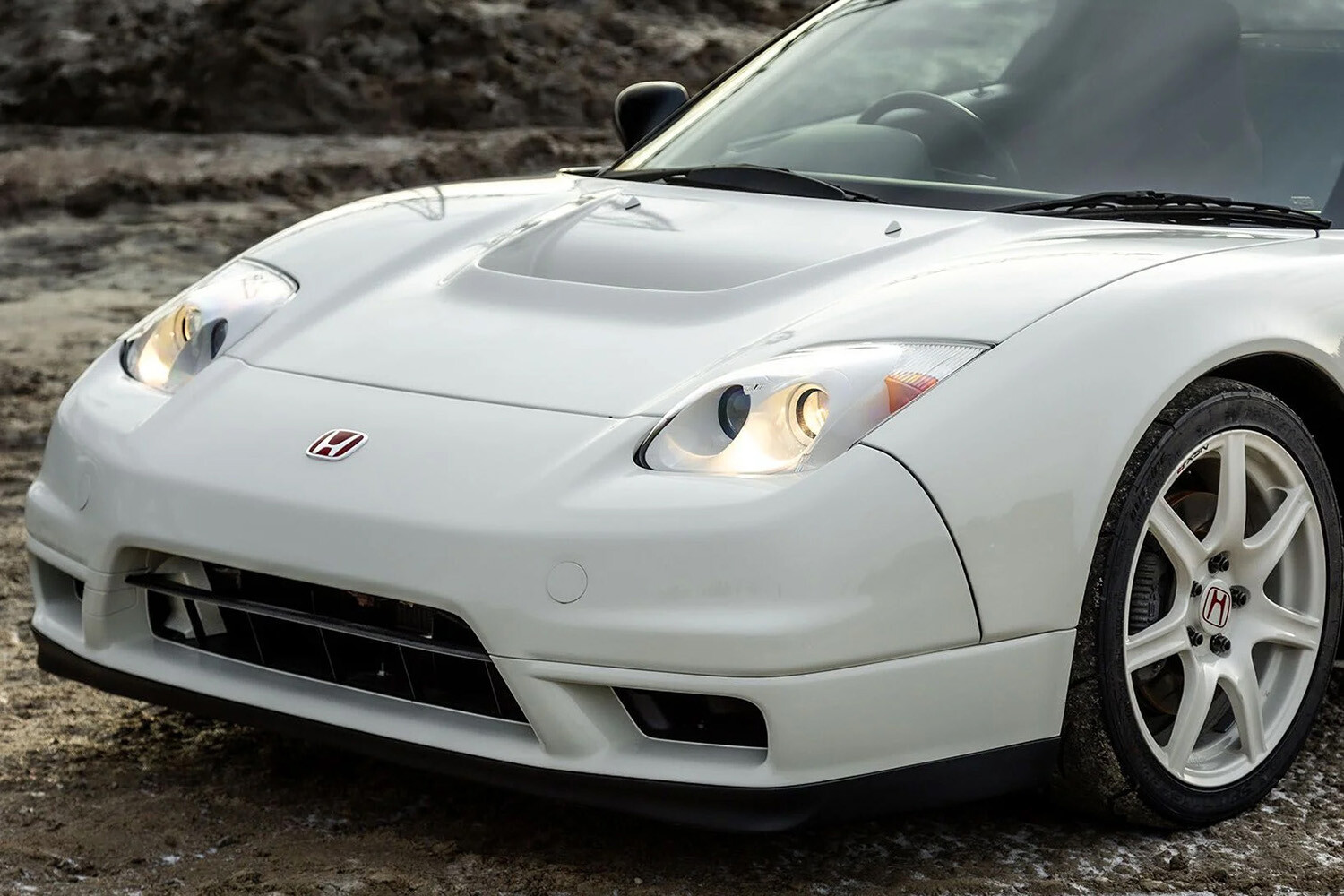 日本人の誇りNSX「02R」がなんと1億5000万円で落札！　世界に認められたNSXの価値