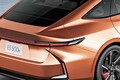 レクサスの新型「流麗“4ドアクーペ”セダン」！ 全長5m超えで「後席」もひろびろ！ BEV版もある新型「ES」がスゴかった！