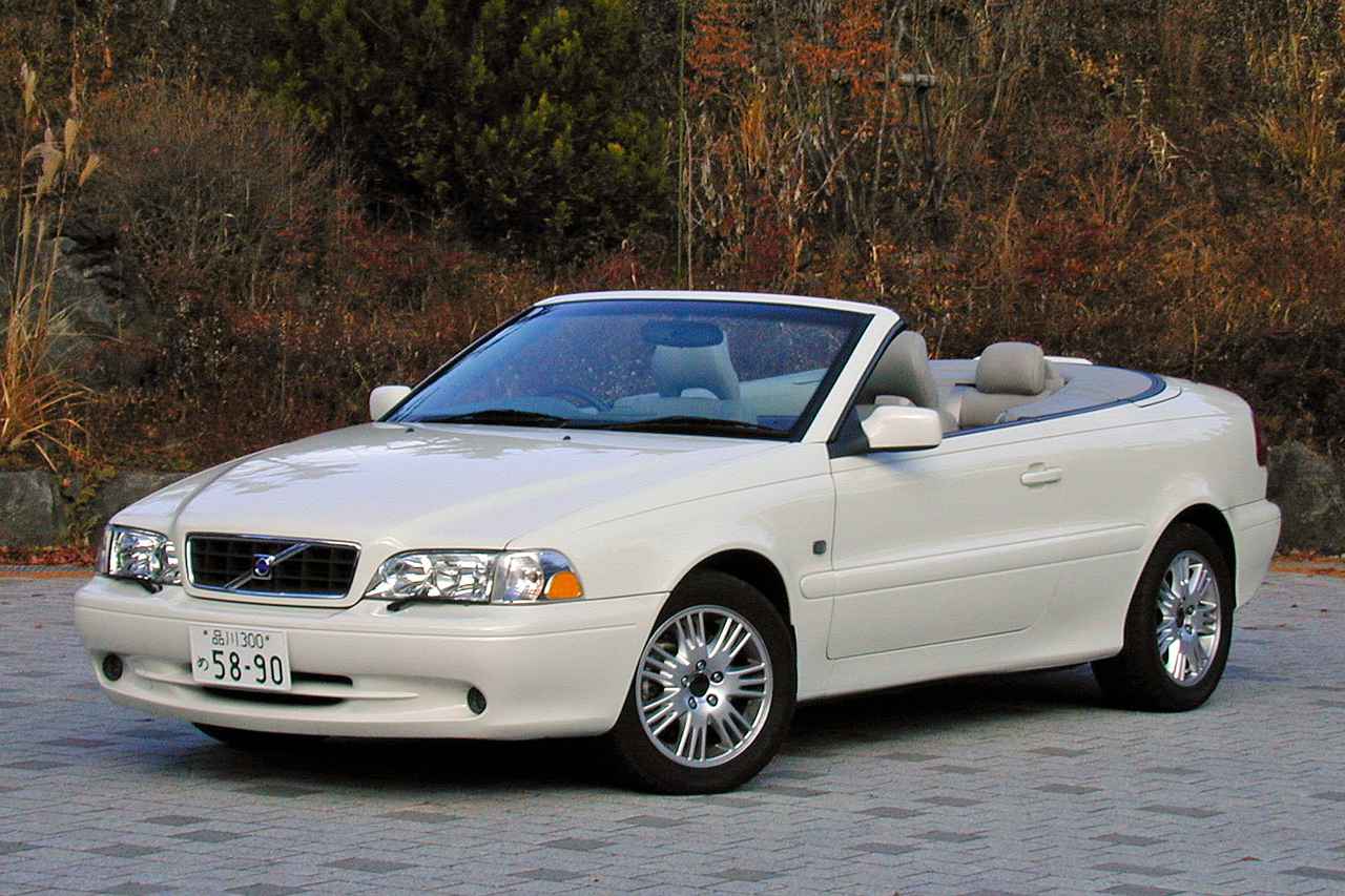 懐かしの輸入車 61 ボルボ C70カブリオレは優雅な大人のオープンカーといった雰囲気が良かった Webモーターマガジン 自動車情報サイト 新車 中古車 Carview