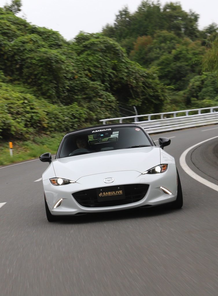 マツダがやらないならウチがやる Ndロードスターに北米2 0lエンジンを換装 約80万円で完結する至宝のメニュー Web Option 自動車情報サイト 新車 中古車 Carview