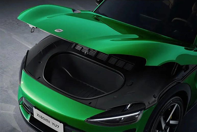 生産終了と噂のBMW「XM」後継はSUV版“スピードトップ”か。ベースはカイエン超えサイズの中国産大型SUVってマジ？
