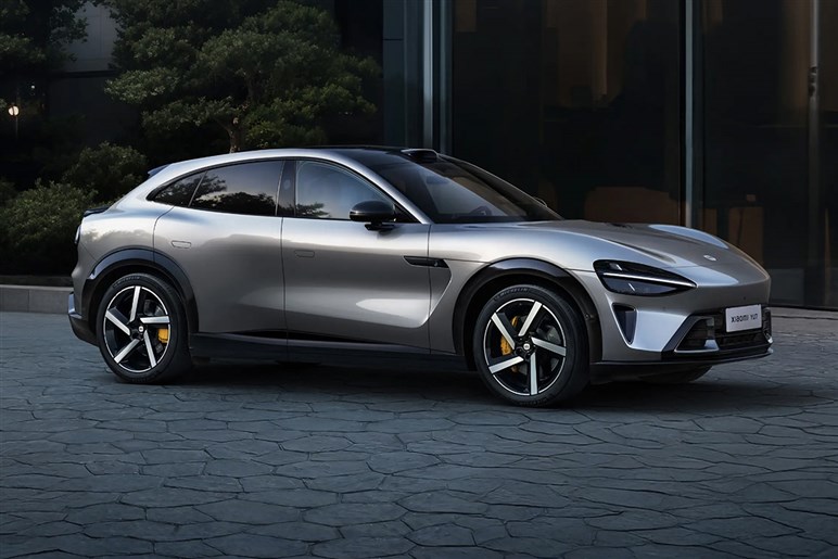 生産終了と噂のBMW「XM」後継はSUV版“スピードトップ”か。ベースはカイエン超えサイズの中国産大型SUVってマジ？