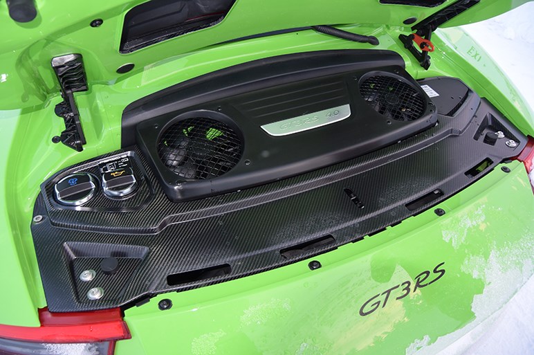 自然吸気エンジン911の最高峰、新型911 GT3 RS登場。0-100km/h加速3.2秒