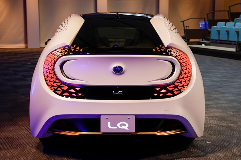 トヨタ、AIエージェント搭載のEVコンセプト「LQ」を東京モーターショー2019で展示