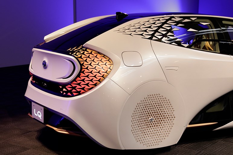 トヨタ、AIエージェント搭載のEVコンセプト「LQ」を東京モーターショー2019で展示