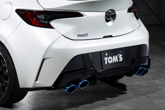 カローラスポーツ用マフラー『トムス・バレル』が新発売。新設計により性能とスタイルを両立