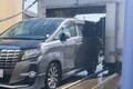 「ハイエース」は洗車機で洗えない？ 洗える車種やサイズはどれくらいまで？