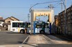 「ハイエース」は洗車機で洗えない？ 洗える車種やサイズはどれくらいまで？