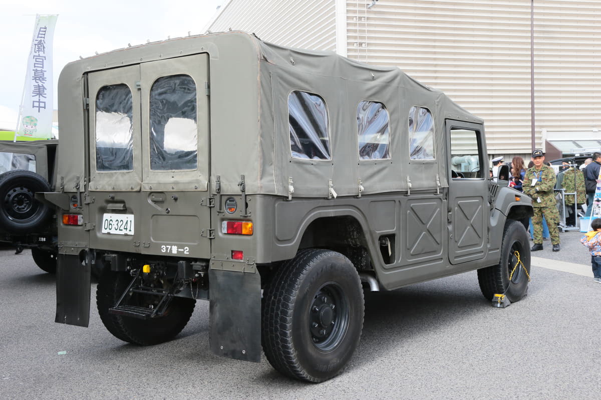 自衛隊の高機動車 和製ハマー と言われたトヨタ メガクルーザーってどんなクルマ Auto Messe Web 自動車情報サイト 新車 中古車 Carview