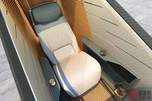 レクサス新「最上級コンパクトカー」登場！ ちいさなボディに「“1人乗り”超豪華インテリア」採用！ “完全自動運転”で都市部の移動もヨユーの「LSマイクロコンセプト」って？