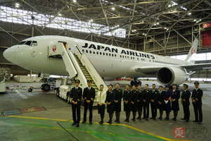 JALに驚愕の旅客便出現 「成田空港発”成田JAL格納庫”行き」なぜ？ 「多分日本初」の珍区間誕生の経緯とは