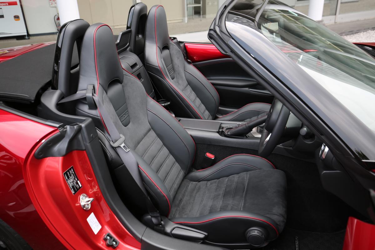 雨でクルマが傷む というのは本当 新型車にもダメージはあるのか Web Cartop 自動車情報サイト 新車 中古車 Carview