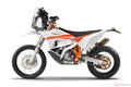 KTM「450 RALLY REPLICA」レースで得たノウハウを詰め込んだ最新高性能マシンを公開