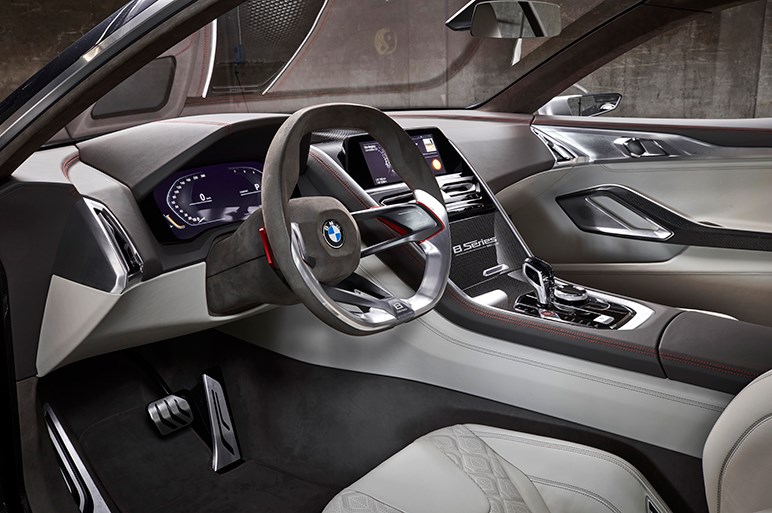 BMW、8シリーズクーぺの再来を示すコンセプトカーを披露
