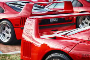 フェラーリ「F40」はなぜ“燃える”のか？ “出火対策”だけで「1000万円超え」ってマジ!? 憧れの“スーパーカー”に潜むリスクと驚きの維持費とは